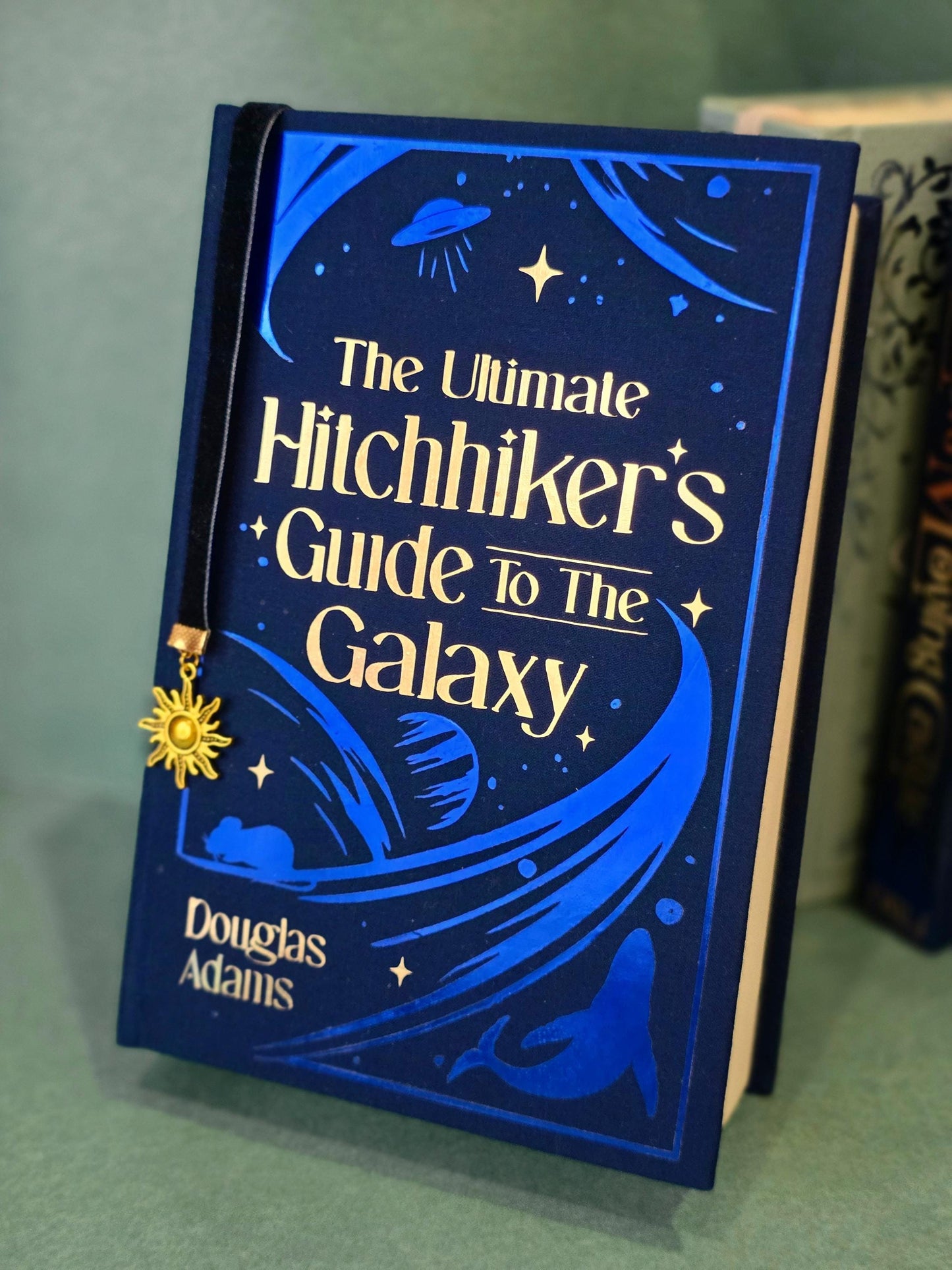 Hitchiker's Guide To The Galaxy Complete Omnibus